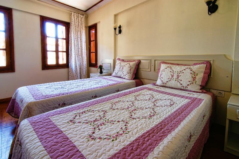 Minyon Hotel Antalia Esterno foto