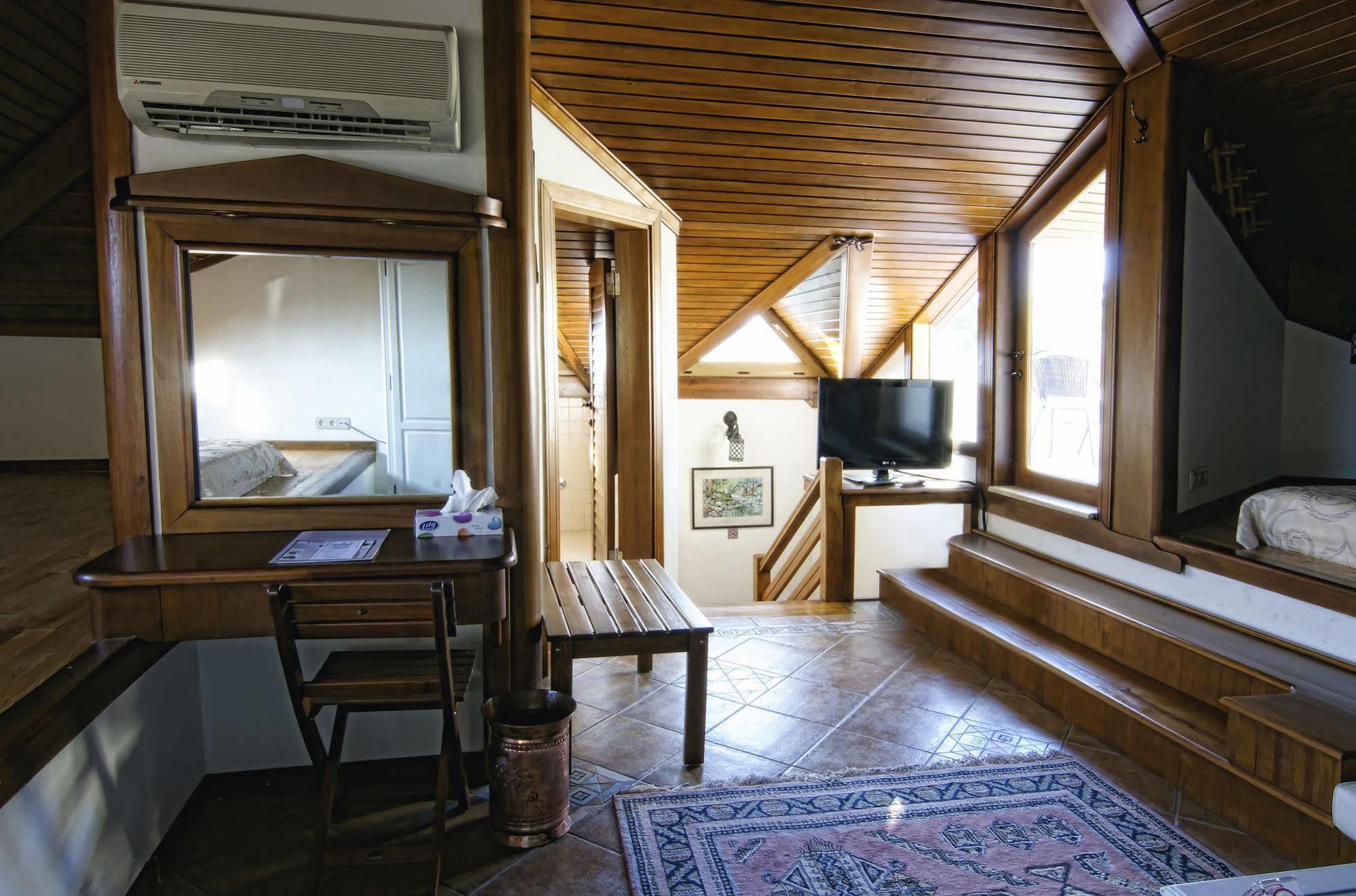 Minyon Hotel Antalia Esterno foto